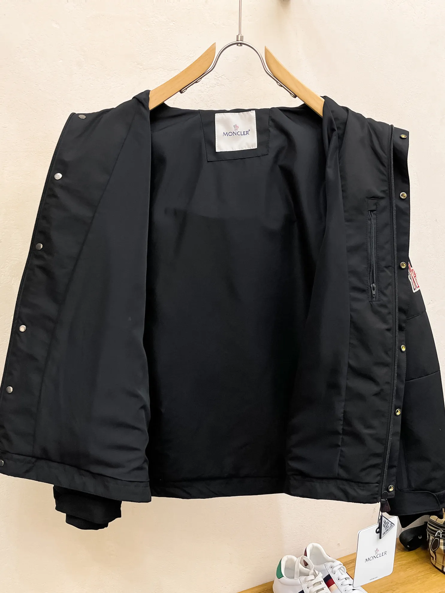 Same Style， ， 2026 New Arrival ，Original Premium Breathable ， ， ， Quality。 ， Sizes：M～3XL